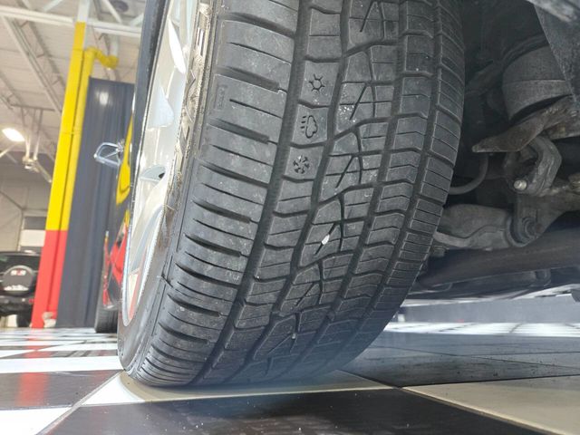 2006 BMW 5 Series 530i - 22975298 - 28