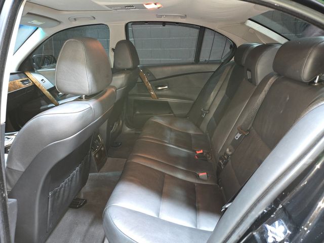 2006 BMW 5 Series 530i - 22975298 - 61