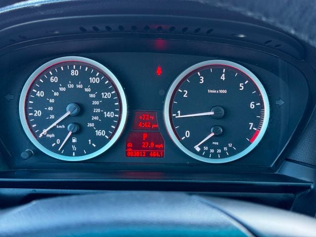 2006 BMW 5 Series 530xi - 22996024 - 9