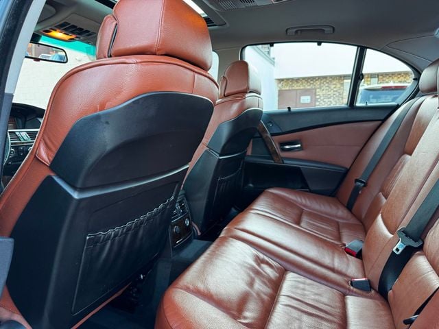 2006 BMW 5 Series 530xi - 22996024 - 11