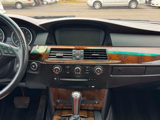 2006 BMW 5 Series 530xi - 22996024 - 22