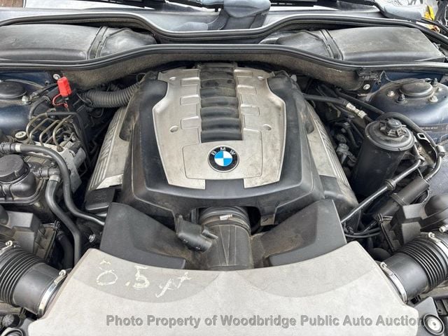 2006 BMW 7 Series 750Li - 22945434 - 19