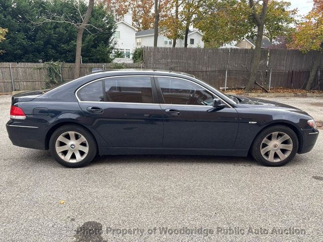 2006 BMW 7 Series 750Li - 22945434 - 2