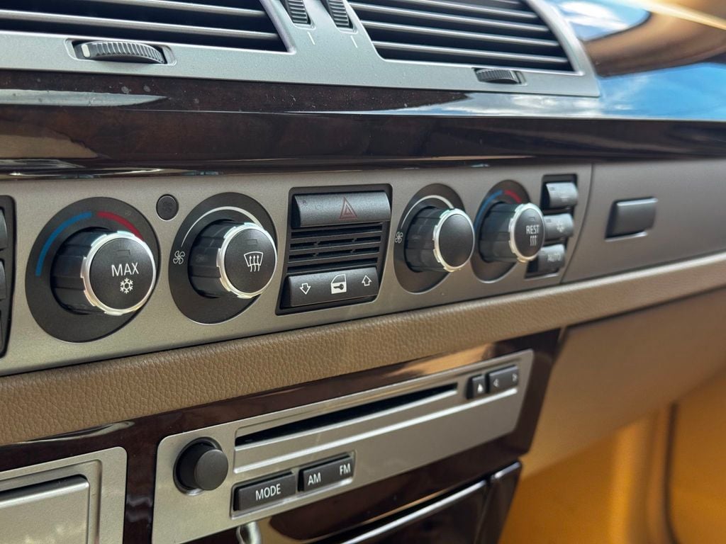 2006 BMW 7 Series 750Li - 23039289 - 11