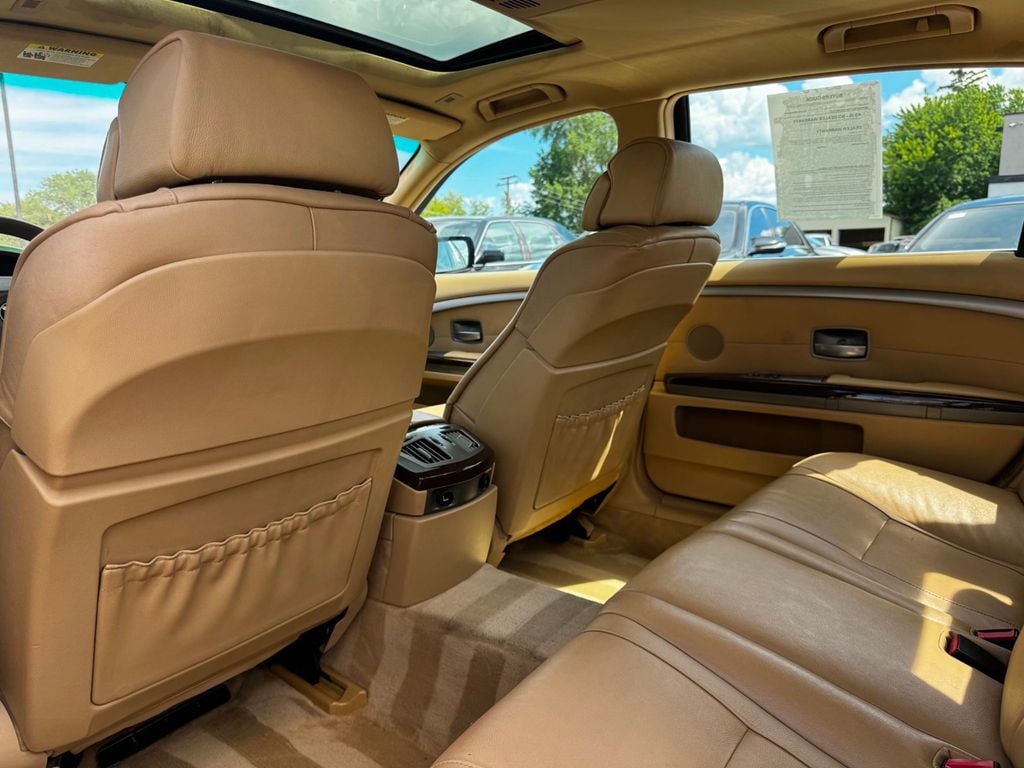 2006 BMW 7 Series 750Li - 23039289 - 15