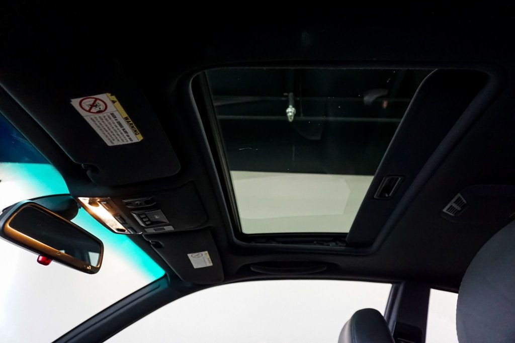 2006 BMW M3  - 23064424 - 24