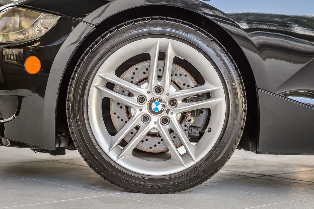 2006 BMW Z4 M ROADSTER - VERY CLEAN - WELL KEPT - VERY RARE - MUST SEE - 22918601 - 16