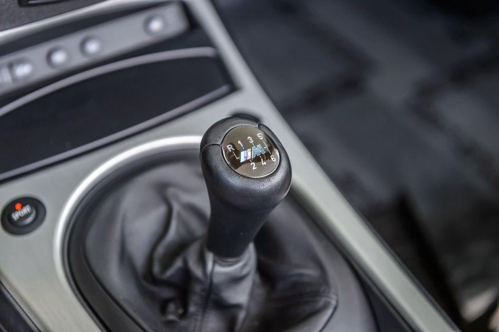 2006 BMW Z4 M ROADSTER - VERY CLEAN - WELL KEPT - VERY RARE - MUST SEE - 22918601 - 27