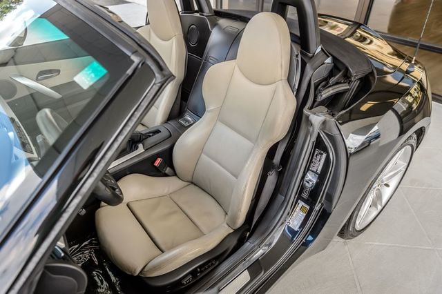 2006 BMW Z4 M ROADSTER - VERY CLEAN - WELL KEPT - VERY RARE - MUST SEE - 22918601 - 35