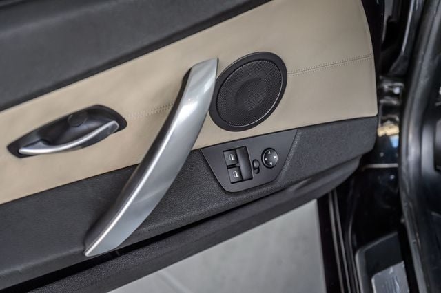 2006 BMW Z4 M ROADSTER - VERY CLEAN - WELL KEPT - VERY RARE - MUST SEE - 22918601 - 38