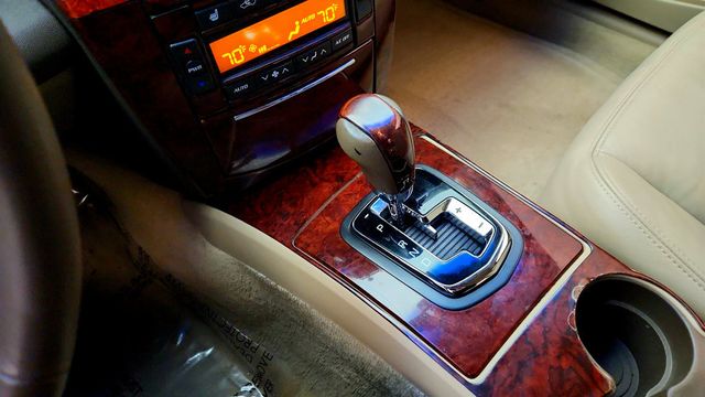 2006 Cadillac CTS 4dr Sedan 3.6L w/ 18'' Wheel Performance & Luxury Packages - 23000319 - 16