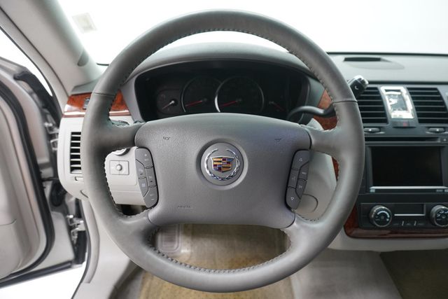 2006 Cadillac DTS 4dr Sedan w/1SC - 23029756 - 16