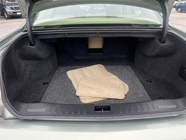 2006 Cadillac DTS Base Trim - 22914701 - 14