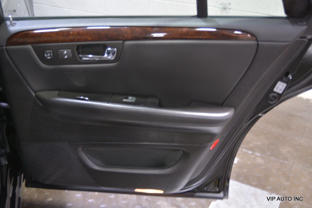 2006 Cadillac DTS Base Trim - 22461076 - 13