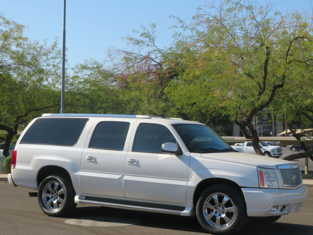 2006 Cadillac Escalade ESV ESCALADE ESV 1OWNER LOW LOW MILES EXTRA CLEAN 6.0 MOTOR  - 22726469 - 3