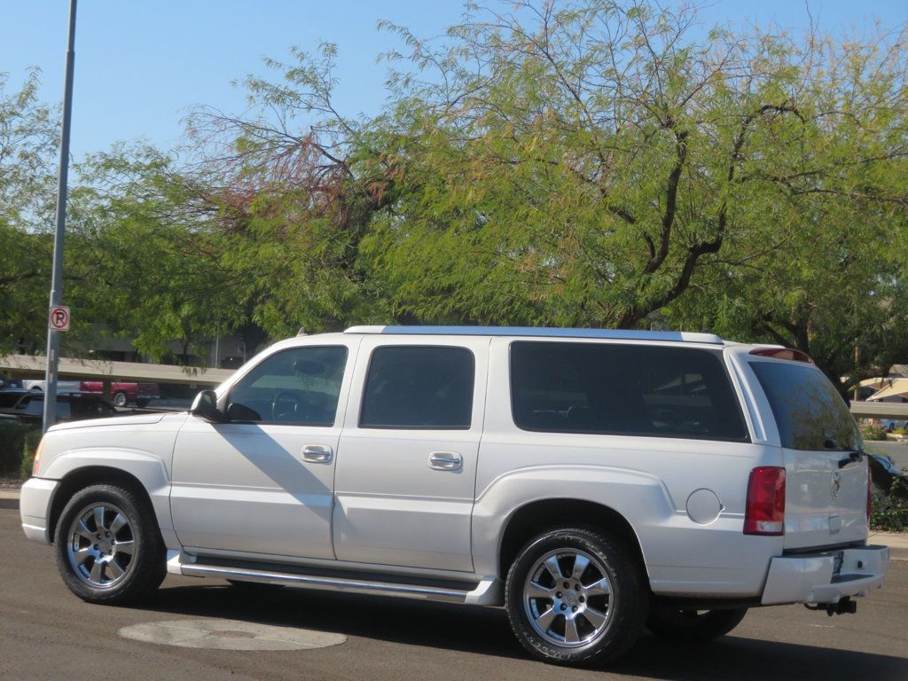 2006 Cadillac Escalade ESV ESCALADE ESV 1OWNER LOW LOW MILES EXTRA CLEAN 6.0 MOTOR  - 22726469 - 4