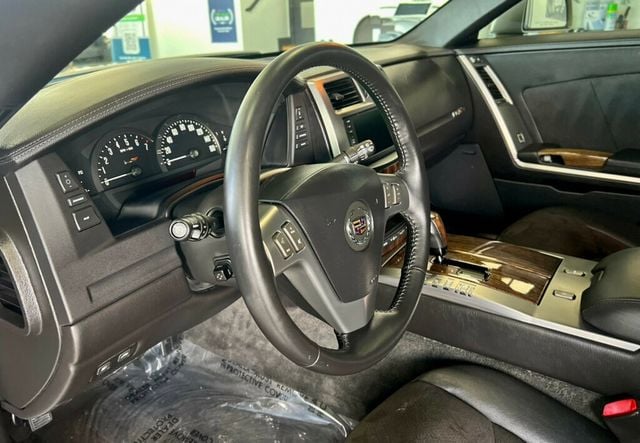 2006 Cadillac XLR-V 2dr Convertible - 22970093 - 12