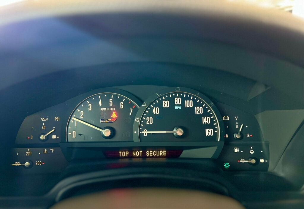 2006 Cadillac XLR-V 2dr Convertible - 22970093 - 17