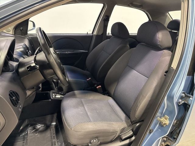 2006 Chevrolet Aveo 4dr Sedan LS - 22975701 - 14