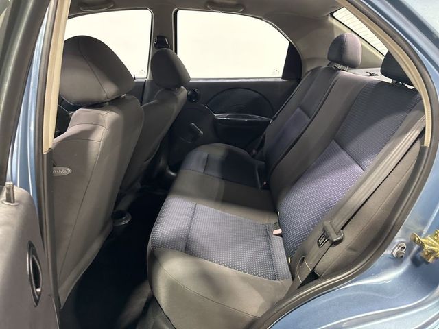 2006 Chevrolet Aveo 4dr Sedan LS - 22975701 - 17