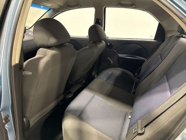 2006 Chevrolet Aveo 4dr Sedan LS - 22975701 - 19