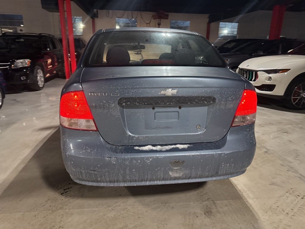 2006 Chevrolet Aveo 4dr Sedan LS - 22975701 - 3