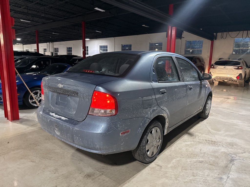 2006 Chevrolet Aveo 4dr Sedan LS - 22975701 - 4