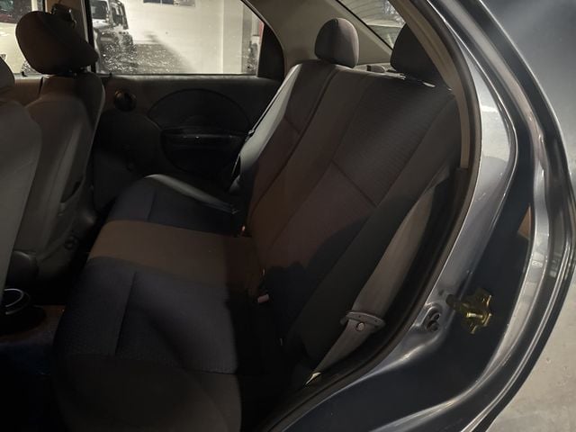 2006 Chevrolet Aveo 4dr Sedan LS - 22975701 - 7