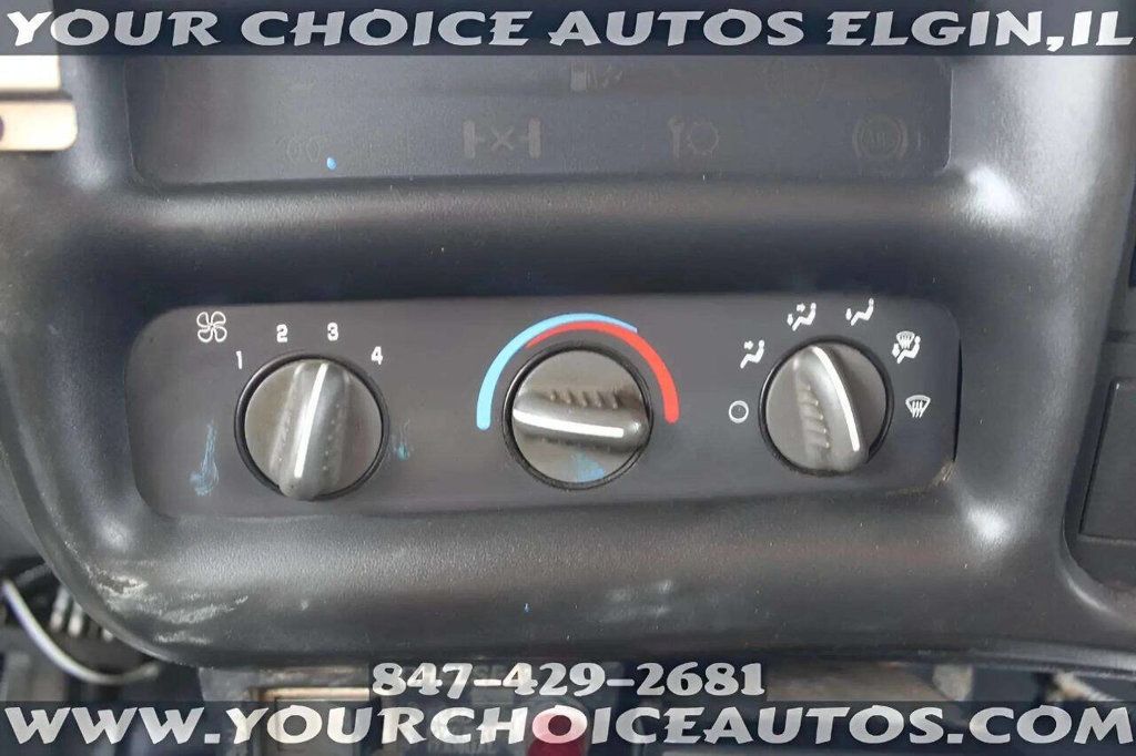 2006 Chevrolet C4500 4X2 2dr Regular Cab 128 224 in. WB - 22957487 - 17