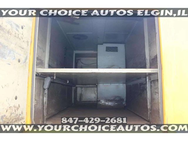 2006 Chevrolet C4500 4X2 2dr Regular Cab 128 224 in. WB - 22957487 - 21