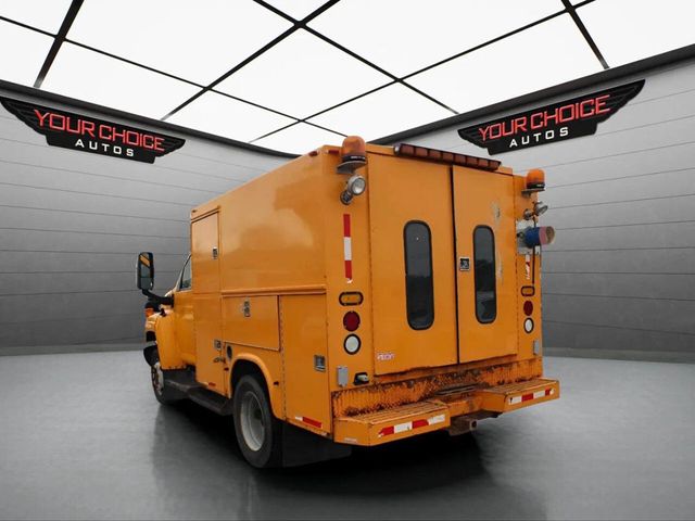 2006 Chevrolet C4500 4X2 2dr Regular Cab 128 224 in. WB - 22957487 - 6