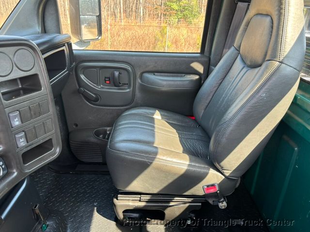 2006 Chevrolet C6500 NON CDL JUST 31k MILES! CAT DIESEL! PRE EMISSION! NO DPF AND NO DEF FLUID! ALLISON AUTO! - 22989175 - 41