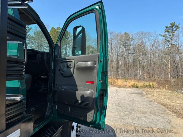 2006 Chevrolet C6500 NON CDL JUST 31k MILES! CAT DIESEL! PRE EMISSION! NO DPF AND NO DEF FLUID! ALLISON AUTO! - 22989175 - 42