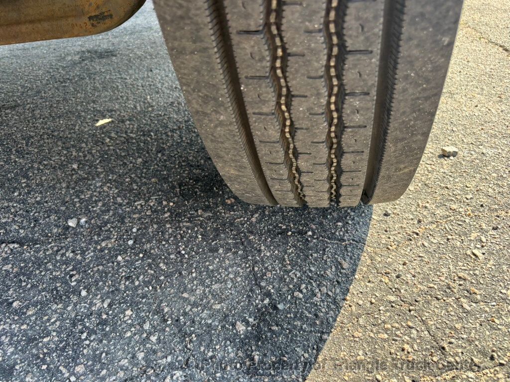 2006 Chevrolet C6500 NON CDL JUST 31k MILES! CAT DIESEL! PRE EMISSION! NO DPF AND NO DEF FLUID! ALLISON AUTO! - 22989175 - 54