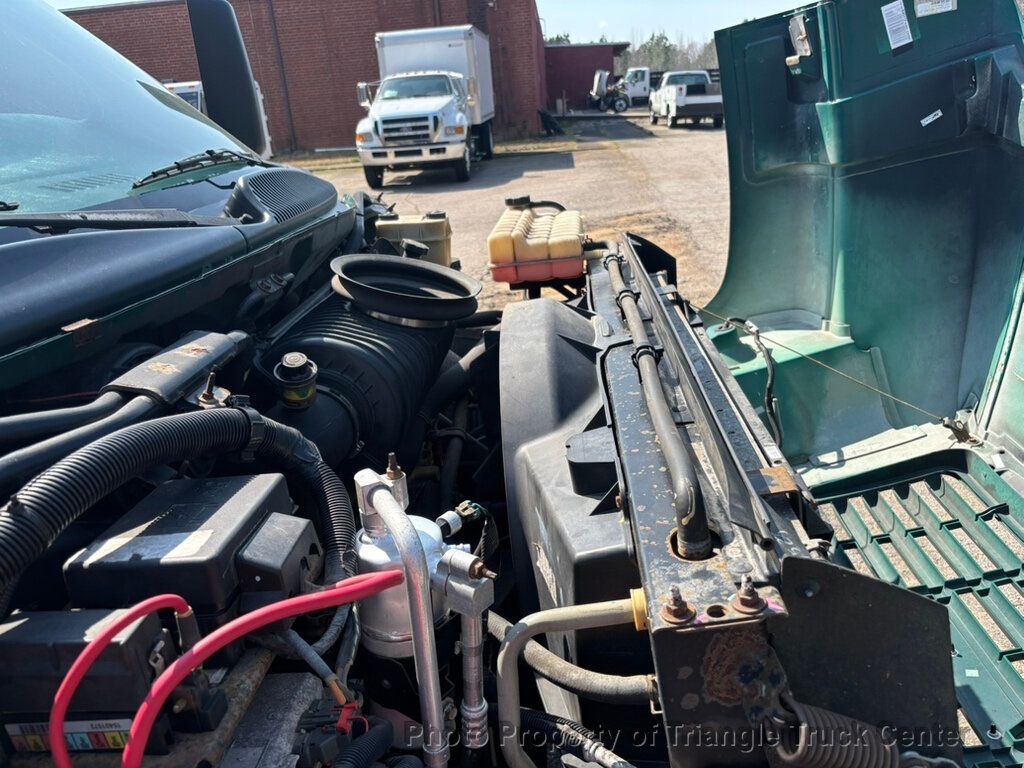 2006 Chevrolet C6500 NON CDL JUST 31k MILES! CAT DIESEL! PRE EMISSION! NO DPF AND NO DEF FLUID! ALLISON AUTO! - 22989175 - 60