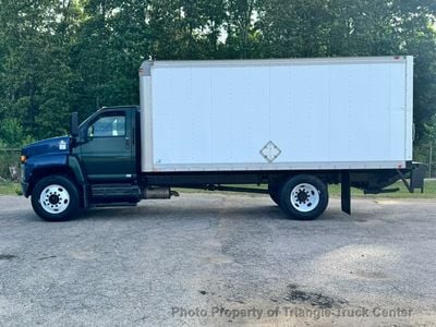 2006 Chevrolet C7500 NON CDL! JUST 47k MILES! LIFT GATE
