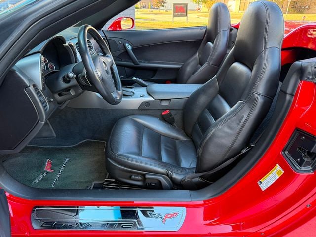 2006 Chevrolet Corvette 2dr Convertible - 22919014 - 30