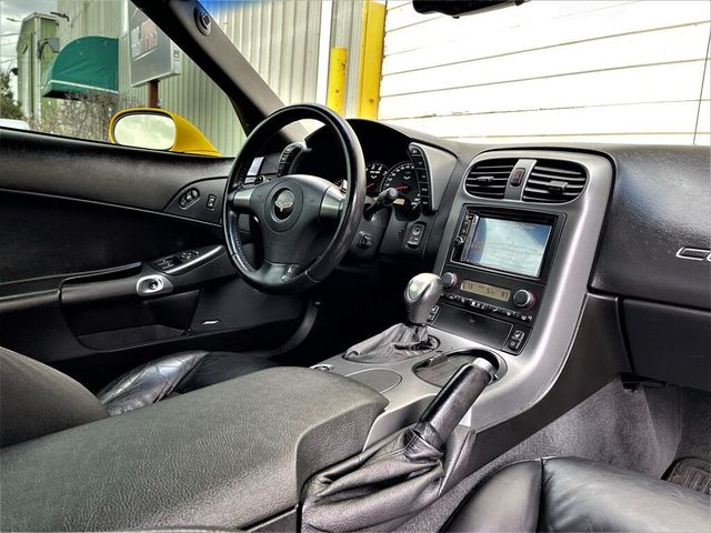 2006 Chevrolet Corvette Base 2dr Coupe - 21459394 - 25
