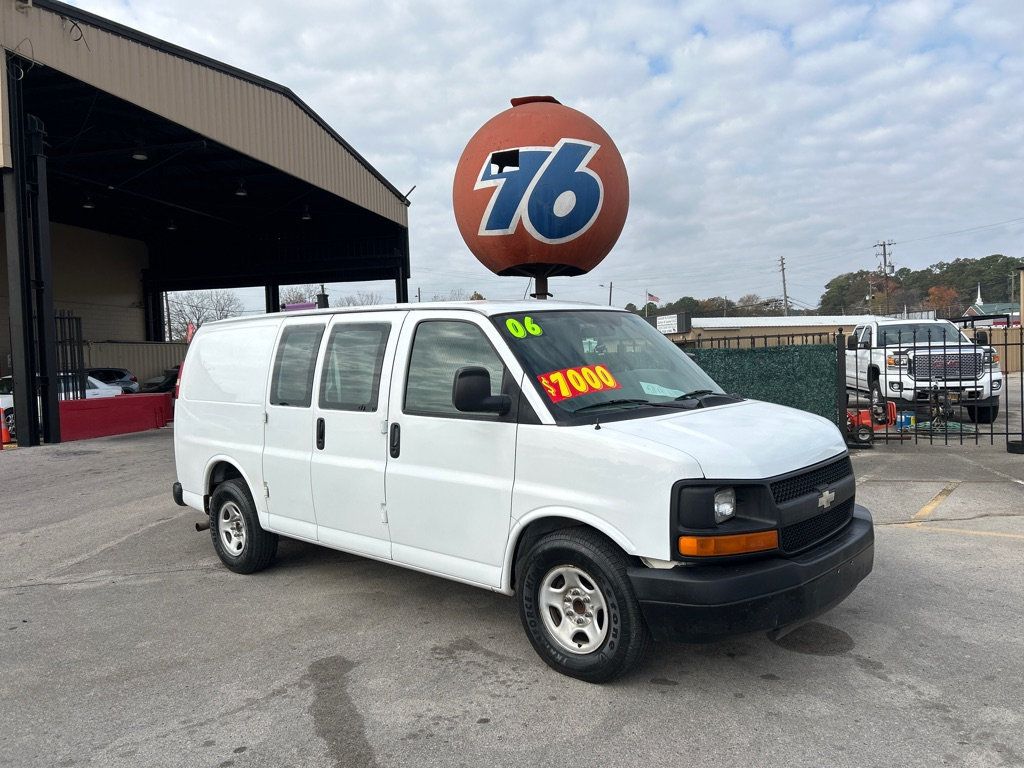 2006 Chevrolet EXPRESS 1500 - 22949000 | Video 1