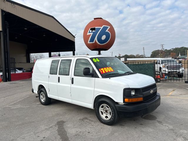 2006 Chevrolet EXPRESS 1500 - 22949000 - 0