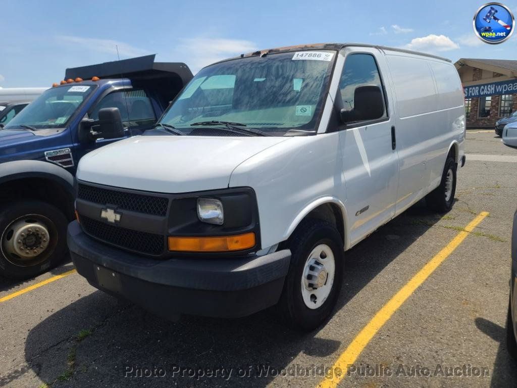 2006 Chevrolet Express Cargo Van 2500 135" WB RWD - 23041755 | Video 1