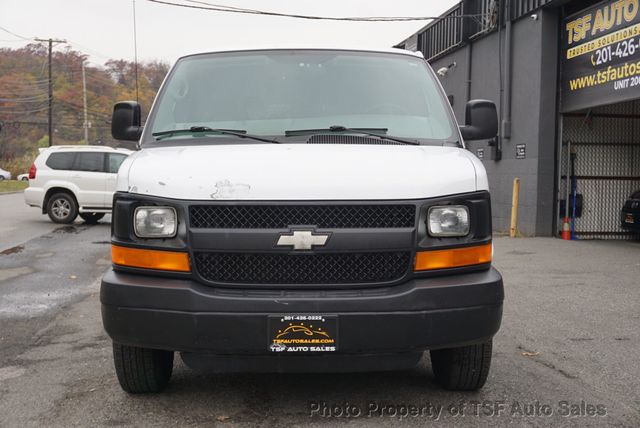 2006 Chevrolet Express Cargo Van 2500 135" WB RWD - 22949842 - 1