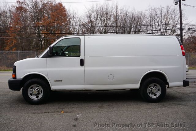 2006 Chevrolet Express Cargo Van 2500 135" WB RWD - 22949842 - 3
