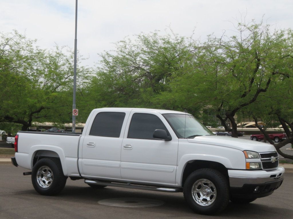 2006 Chevrolet Silverado 1500 2OWNER AZ TRUCK EXTRA CLEAN LOW LOW MILES 4X4 CREWCAB 1500  - 23014408 - 3