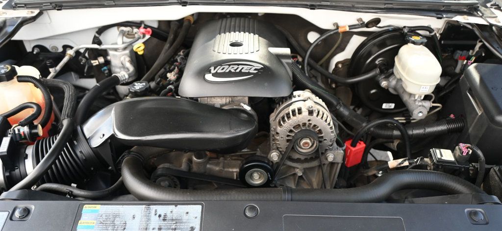 Chevrolet Silverado photo 14
