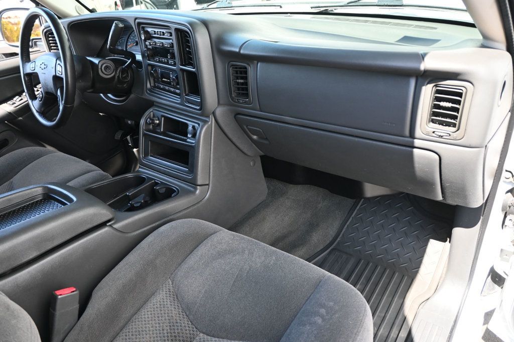 Chevrolet Silverado photo 7