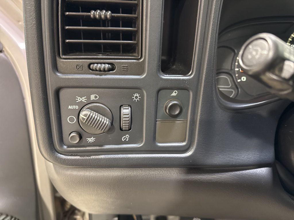 2006 Chevrolet Silverado 1500 Reg Cab 133.0" WB 2WD Work Truck - 23001881 - 10