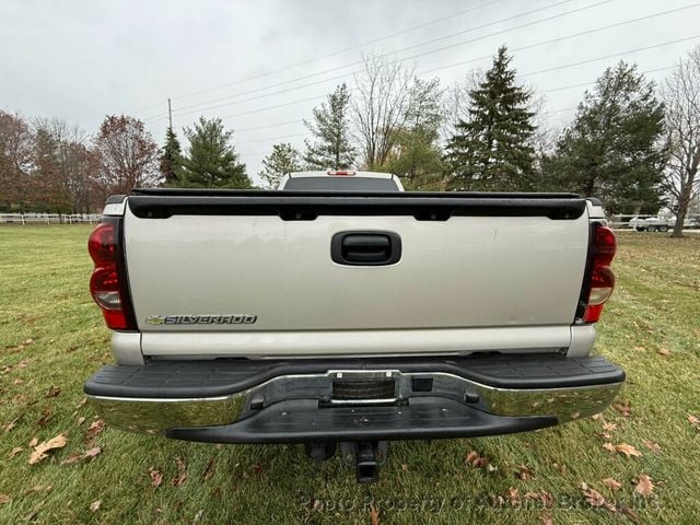 2006 Chevrolet Silverado 1500 Reg Cab 133.0" WB 4WD LT1 - 22680342 - 6