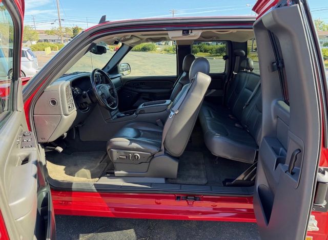 2006 Chevrolet Silverado 1500 SS RARE & available - SUPER SPORT - 23007376 - 15