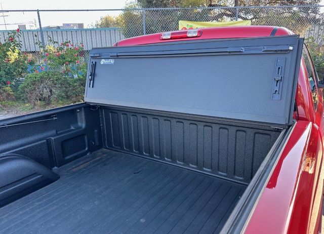 2006 Chevrolet Silverado 1500 SS RARE & available - SUPER SPORT - 23007376 - 5